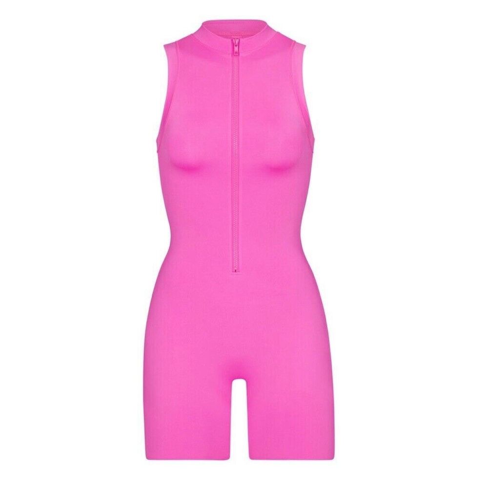 SKIMS Swim Mock Neck Cycle Suit Taffy Women’s Size XXS Limited Edition NWT - Picture 5 of 12